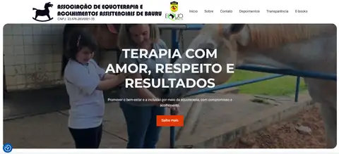 Página inicial do site do Centro de Equoterapia Bauru